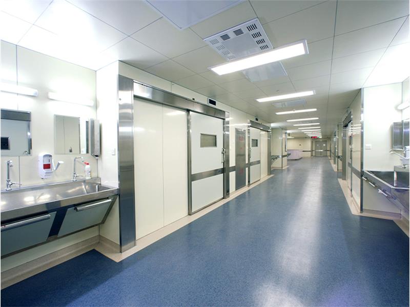 Operating room clean aisle