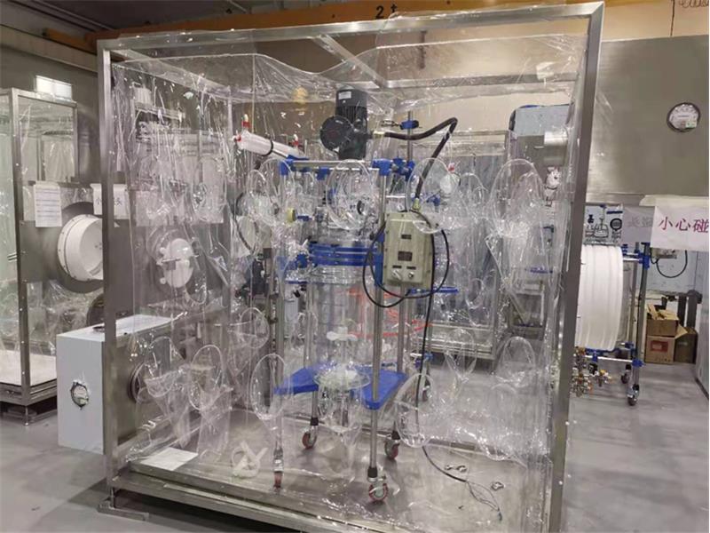 Soft&nbsp;isolator